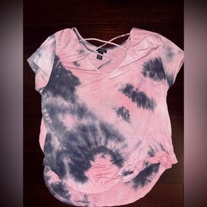 Rue21 Pink and Gray Tie-Dye Short Sleeve Top